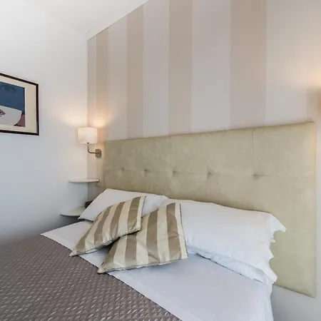 Puccini Hotel