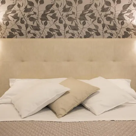 Puccini Hotel